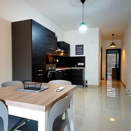 Pc 2 - Palm Court Appartamento